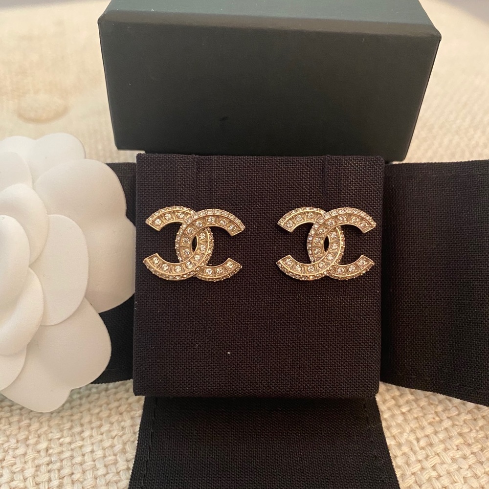 Chanel Champagne Gold Stud CC Earrings Crystals 21